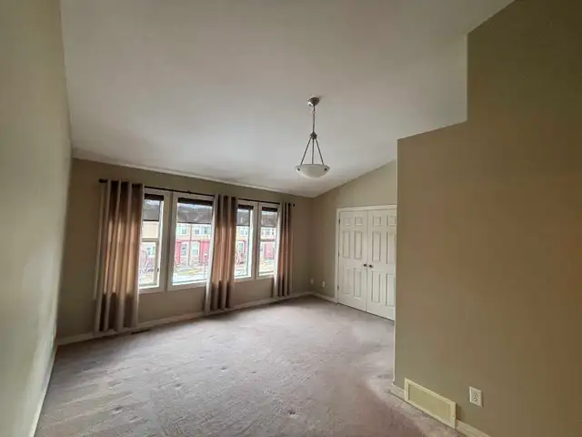 Red Deer Town House - Photo 6