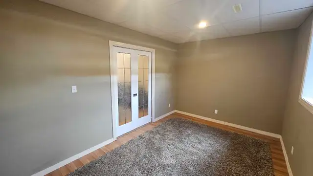 Red Deer Town House - Photo 10