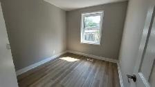 Three bedrooms house for rent in Brampton downtown - Photo 4