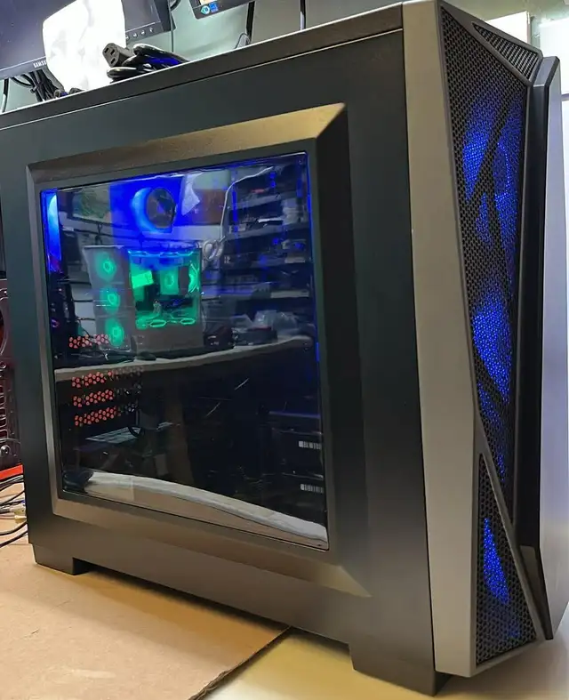 PC GAMING Corsair i5-9400F RX 5600 XT 6GB 16GB DDR4 256GB NVMe - Photo 2