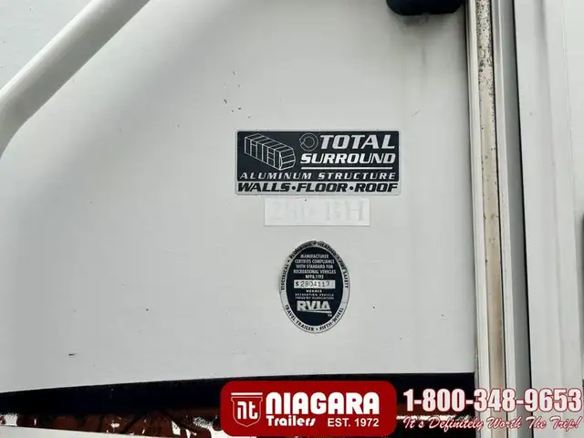 2011 KEYSTONE PASSPORT ULTRA LITE 280BH Travel Trailer - Photo 4