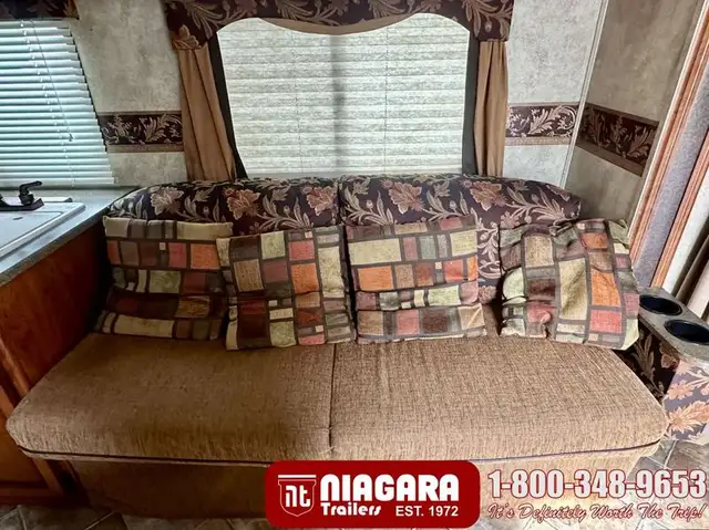 2011 KEYSTONE PASSPORT ULTRA LITE 280BH Travel Trailer - Photo 7