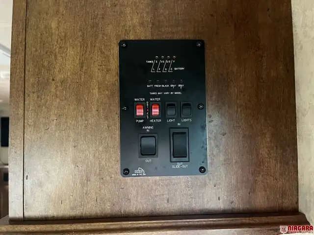 2014 FOREST RIVER SALEM HEMISPHERE 262RL Travel Trailer - Photo 18