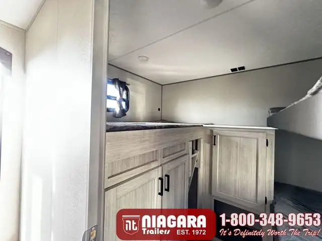 2026 COACHMEN CATALINA SUMMIT SERIES 8 281QBUNK Travel Trailer - Photo 23