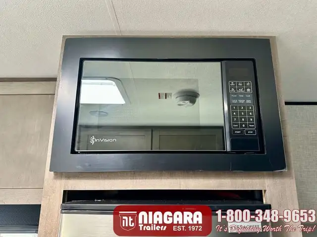 2025 STARCRAFT AR/ONE 231BH Travel Trailer - Photo 15