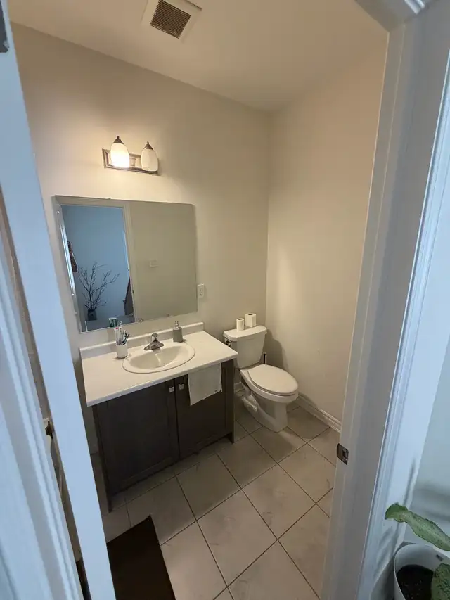 private room for rent - Photo 4