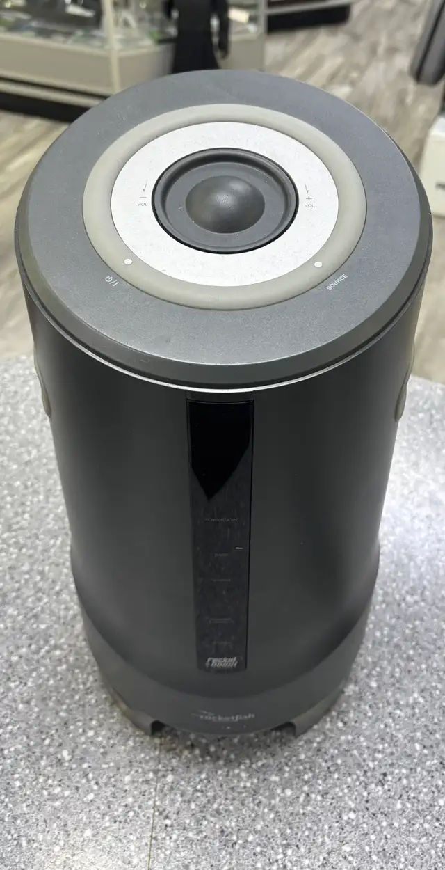 Rocketfish Wireless Outdoor Speaker System Boxed - Photo 2