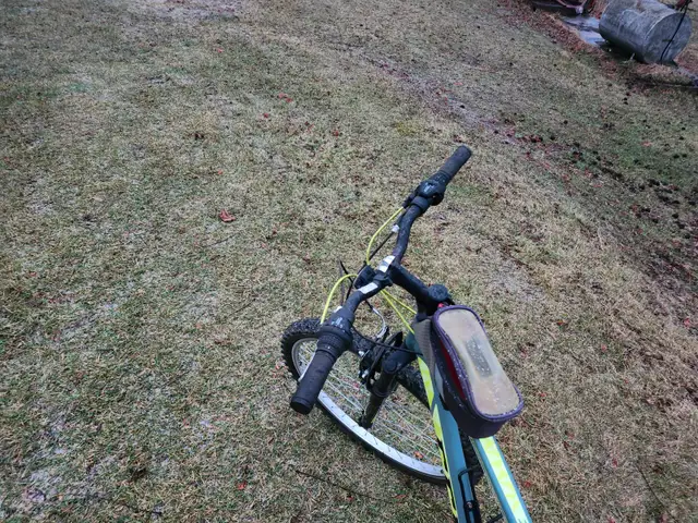 Adult Mountain Bike For Sale - Photo 6