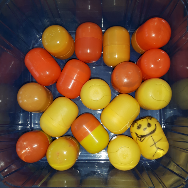 18JEUX NEUFS ENFANTS DANS OEUFS PLASTIQUE $0.50CH OU $10.00 TOUS - Photo 3