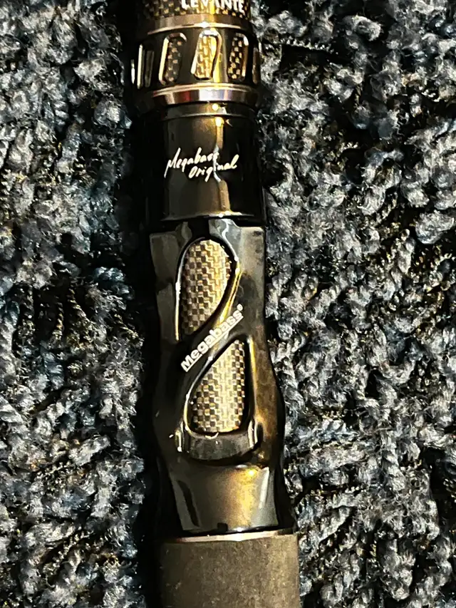 Megabass Levante Baitcaster Rod - Photo 2