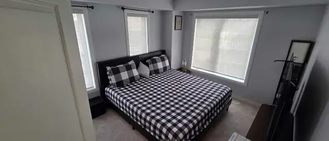 Fully furnished room for rent with 1 Parking Spot