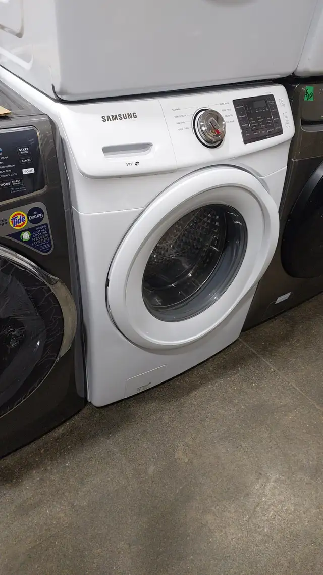 Washer - Samsung 4.2 Cu Ft Front Load - White - Used