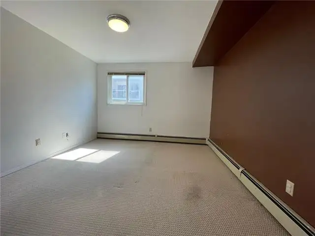 Two bedroom Condo for rent - Photo 9