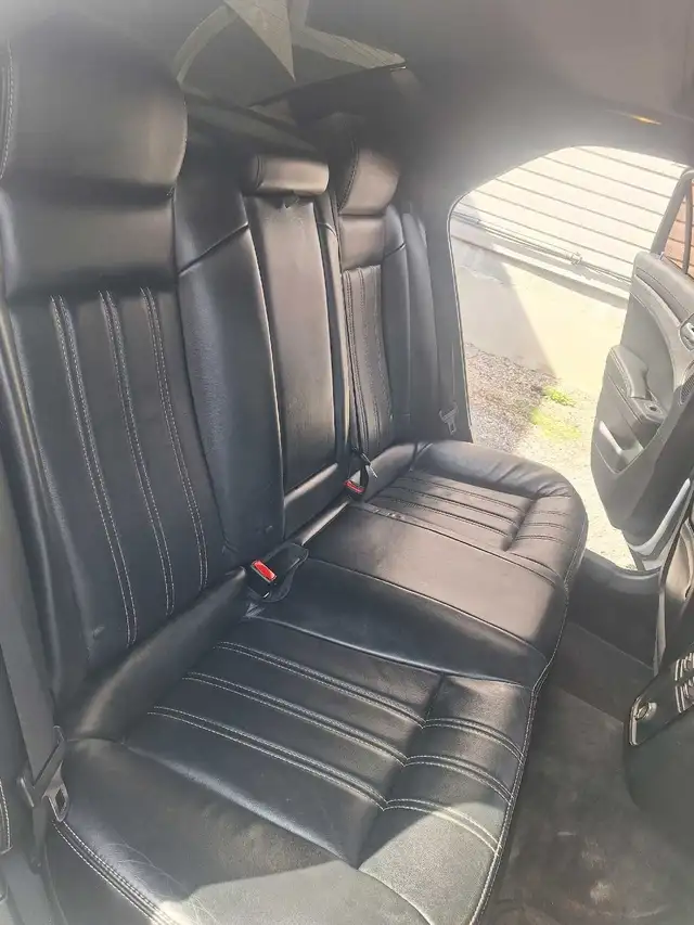 2013 Chrysler 300s 5.7L Hemi - Photo 9