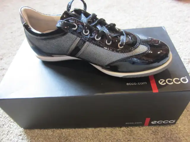 #NEW! LADIES!# ORIGINALLY $525! APRIL 18 19 $175! - Photo 5