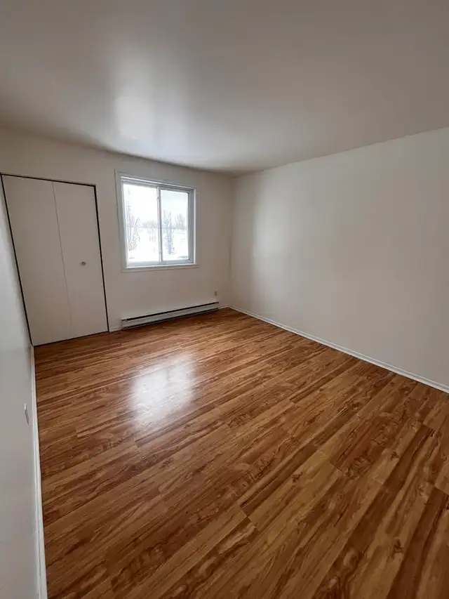 4 1/2 JUILLET à La PRAIRIE à côté A132, Pont Champlain à 7min - Photo 5