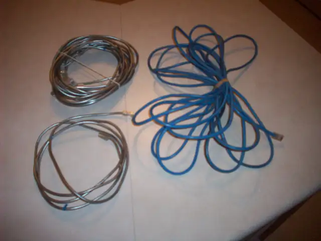 COMPUTER  ETHERNET  CORDS  -  CABLES - Photo 2