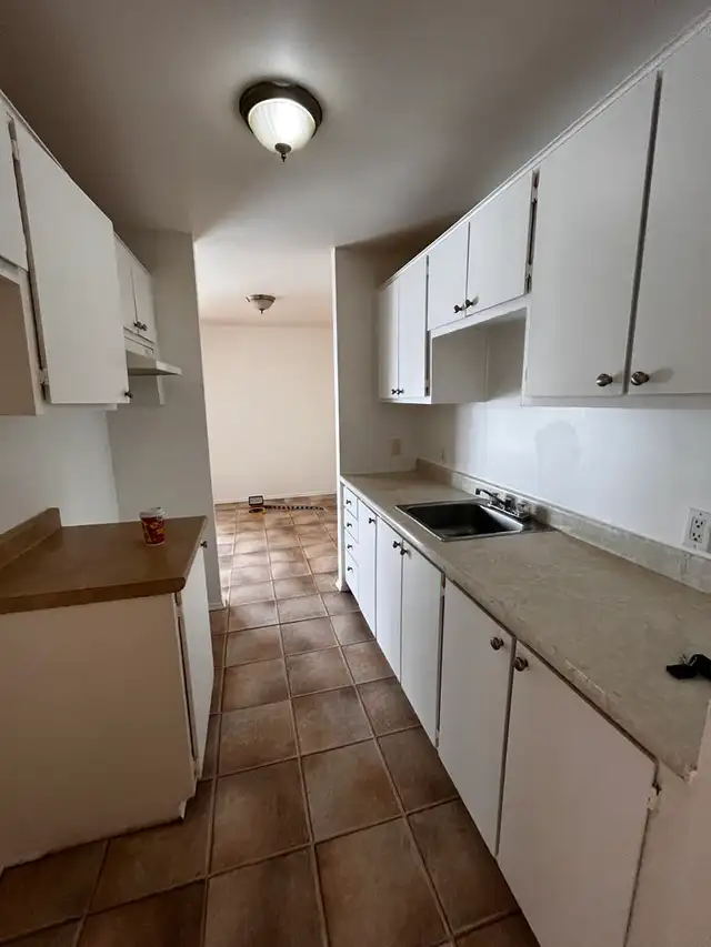 5 1/2 JUILLET La Prairie à côté A132, Pont Champlain à 7min - Photo 5