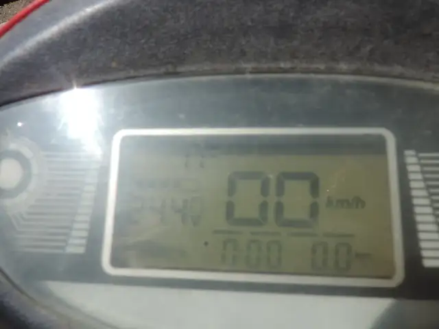 EMO Mobility Scooter - Photo 5