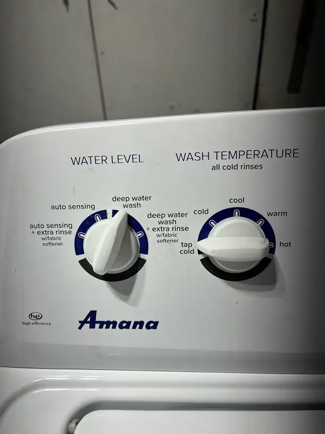 Amana Washer and Dryer - Photo 3