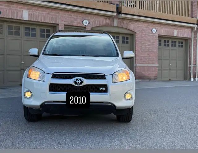 Toyota Raw 4 Limited - Photo 2