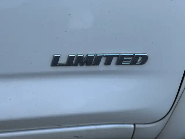 Toyota Raw 4 Limited - Photo 7