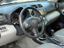 Toyota Raw 4 Limited - Photo 9