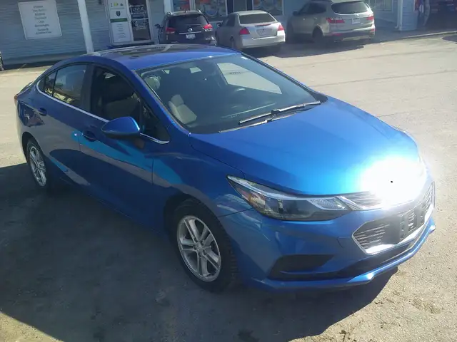 2017 Chevrolet Cruze Certified with 1 year Warranty ! - Photo 3