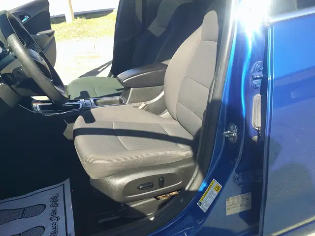 2017 Chevrolet Cruze Certified with 1 year Warranty ! - Photo 10