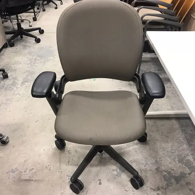 Steelcase Leap V1 Chair-Used! - Photo 4