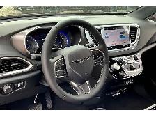 2025 Chrysler Grand Caravan SXT | 10.1\' Touch Screen | Leather - Photo 6