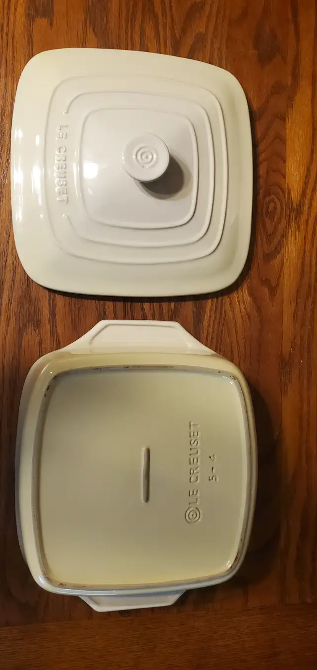 Le Creuset Stoneware Casserole Set - Photo 2