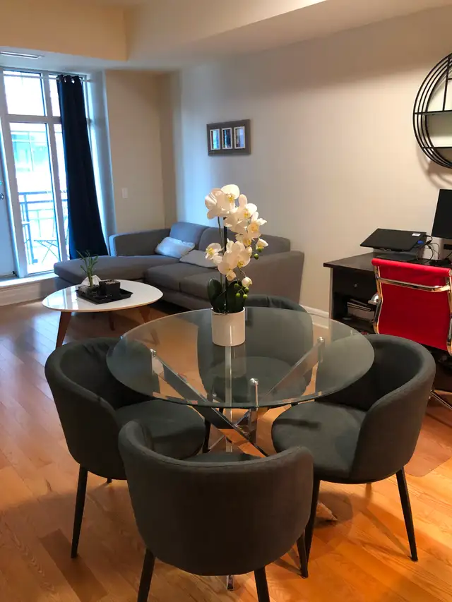 Condominium for rent - Photo 5