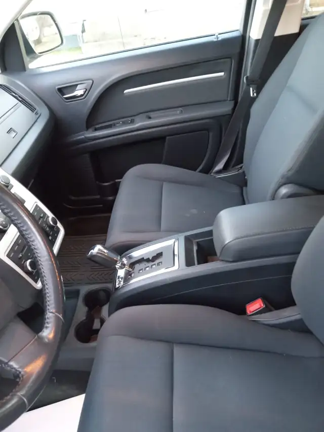 2010 Dodge Journey SXT - Photo 5