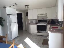 Location court terme Laval . 3 1/2   meublé tout tout inclus - Photo 4