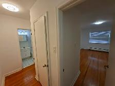 2 bedrooms Apartment in Royal York and Lakeshore - $ 1,795.00 - Photo 10