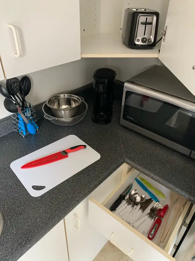 Furnished room for rent - Photo 7