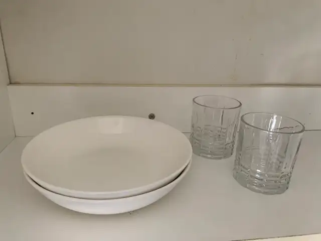 Furnished room for rent - Photo 8