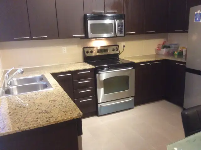 Furnished bed room for rent at HWY7 & Times Avenue - Photo 5