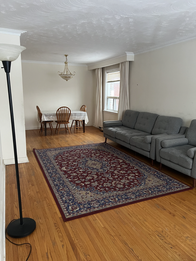 Scarborough house for rent, Lawrence and Midland. - Photo 7