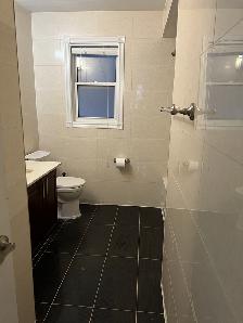 Scarborough house for rent, Lawrence and Midland. - Photo 8