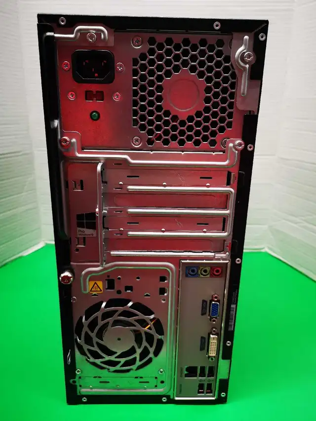 Ordinateur de bureau - Photo 3