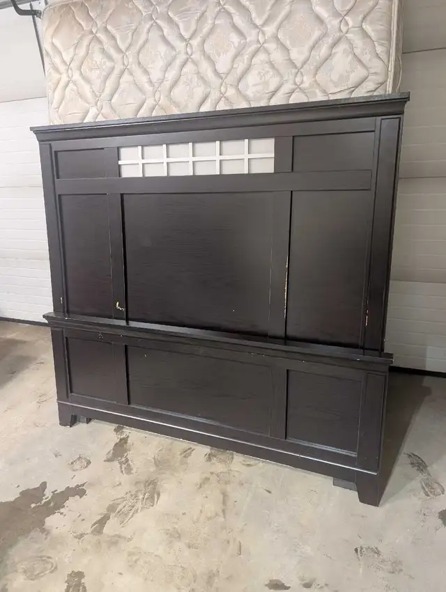 Queen Bed - Can Deliver