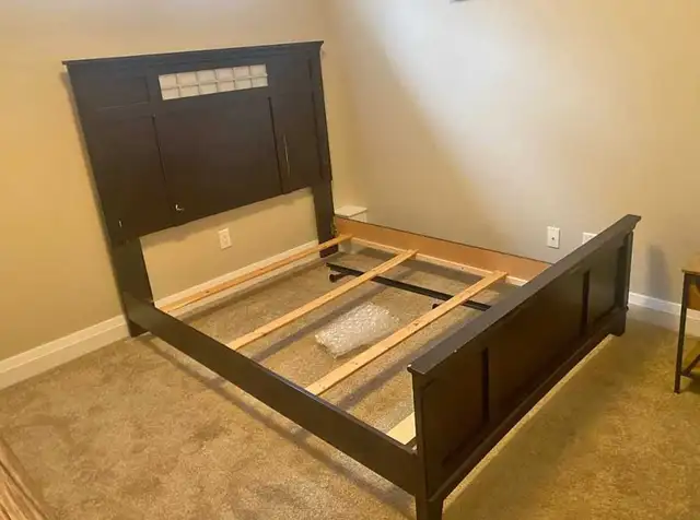 Queen Bed - Can Deliver - Photo 6