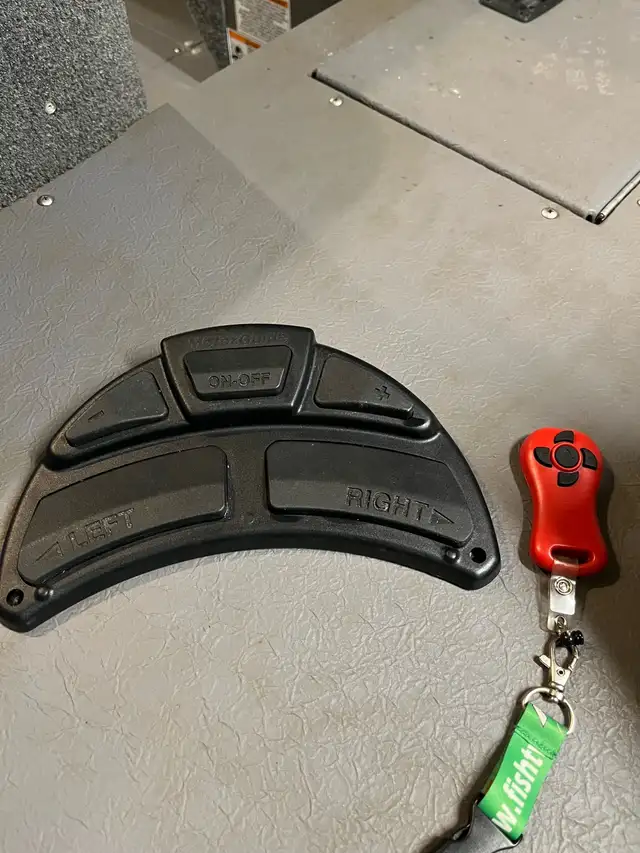 MotorGuide Trolling Motor - Photo 5