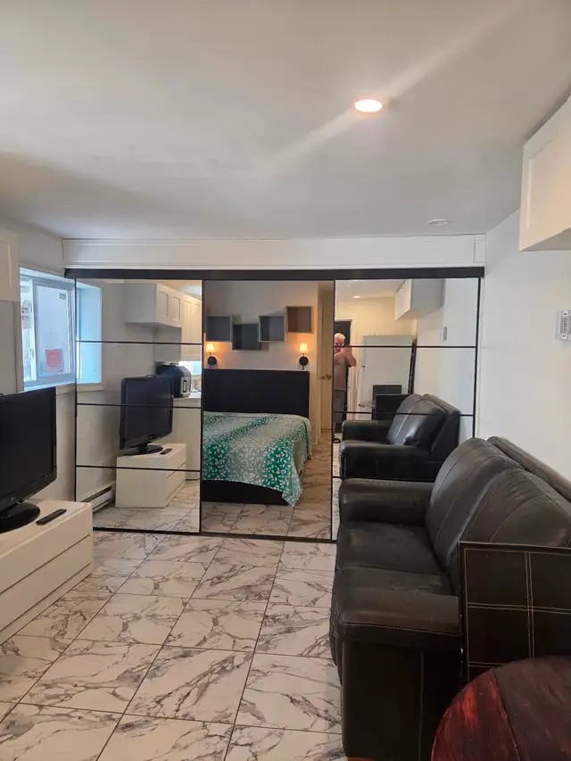 À LASALLE, BACHELOR 31/2 MEUBLÉ ET ENSOLEILLÉ. - Photo 5