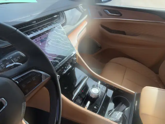 2025 jeep grand cherokee Summit - Photo 4