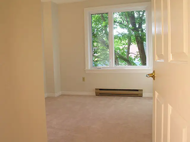 Spacious & Quiet 2 bedroom Condo, Halifax South End, Oxford St. - Photo 8