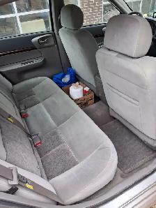 2005 Chev Impala. Safetied, no rust, dependable. Only 175K. - Photo 4
