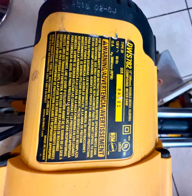 DeWalt | DWS782 12' Slide Compound Miter Saw - Photo 5